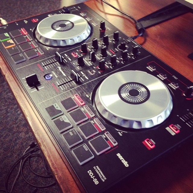 Pioneer DDJ SB